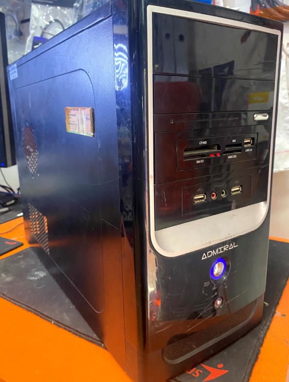 OUTLET PC Admiral (Sempron LE-1300 - 3GB RAM - HDD 160 GB)