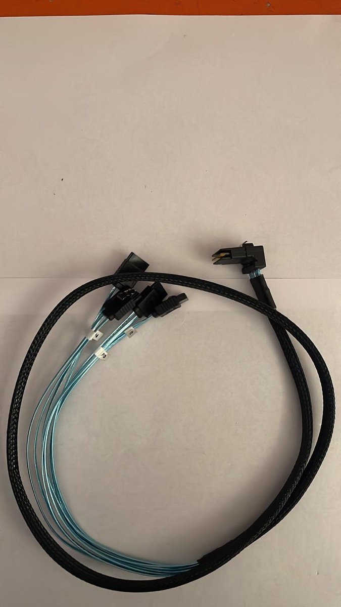 Cable Controladora Mini - SAS a 4 Sata