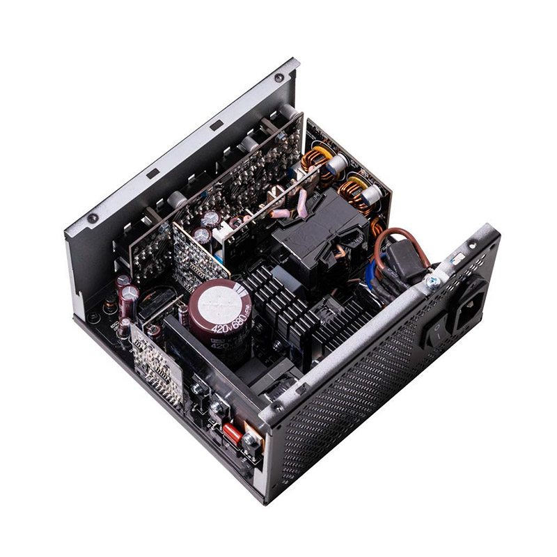 Fuente 850w 80+ Gold Core Reactor Modular Xpg Adata