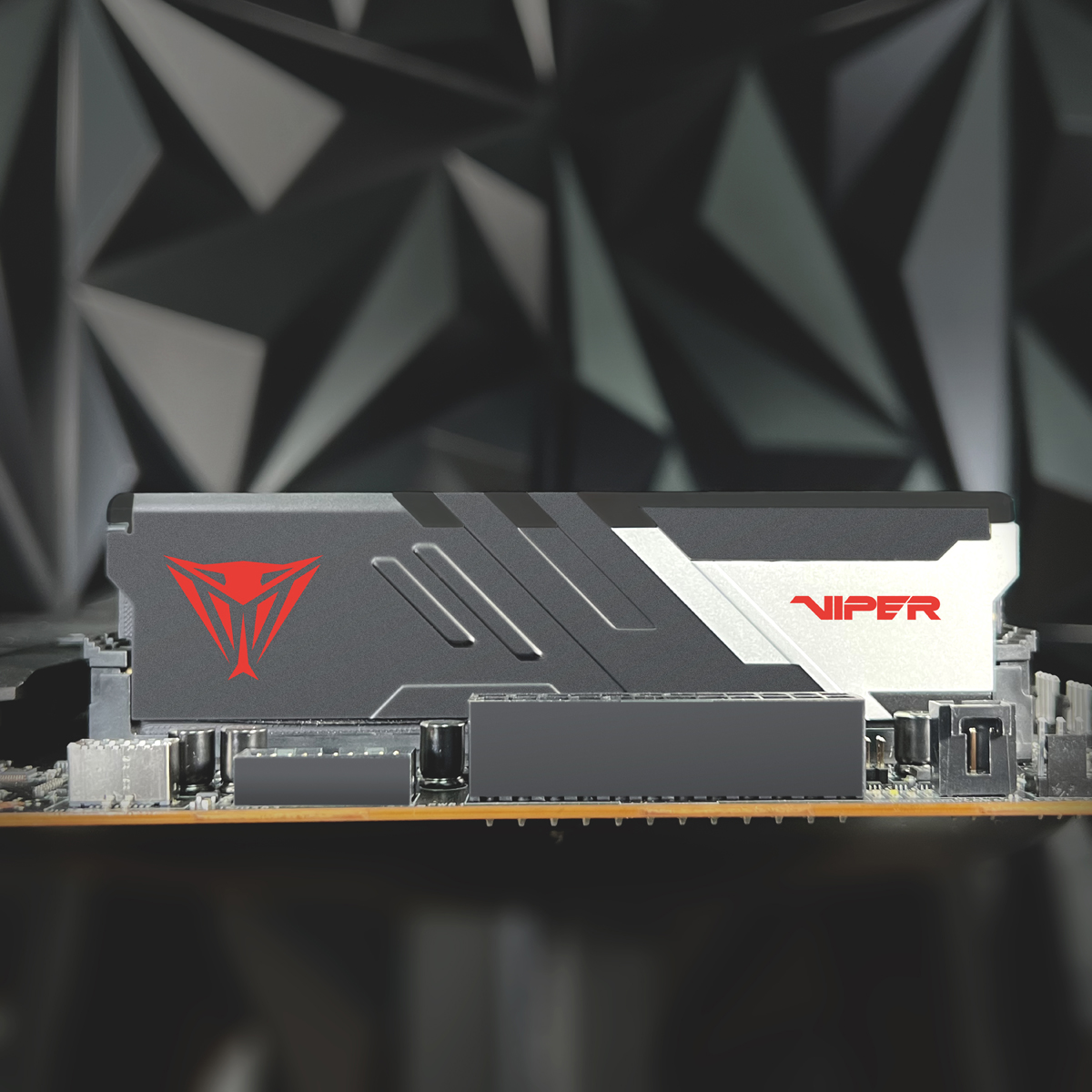 Memoria Patriot Ddr5 16gb (2x8) Viper Venom 5600mhz