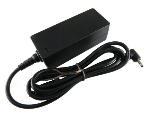 Cargador Notebook Samsung  Ficha UltraFina Negra AP1AD02 AD-6019 19v 2.1A